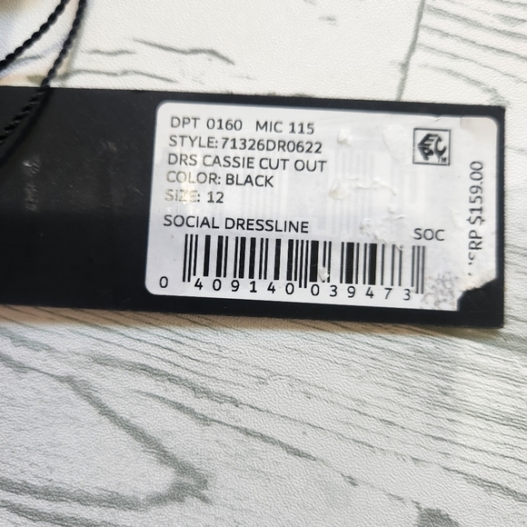 GIANNI Bini NWT Cassie Textured Square Neck Sleeveless Cut Out Dress Size 12 - Picture 11 of 11